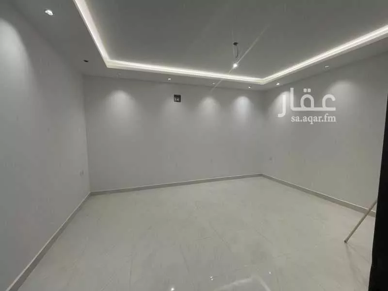 8 bedroom villa in Al Janadriyah 9
