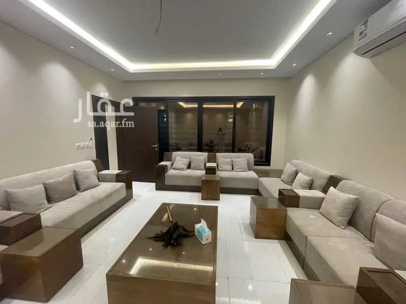 فيلا 7 غرف في الجنادرية 10