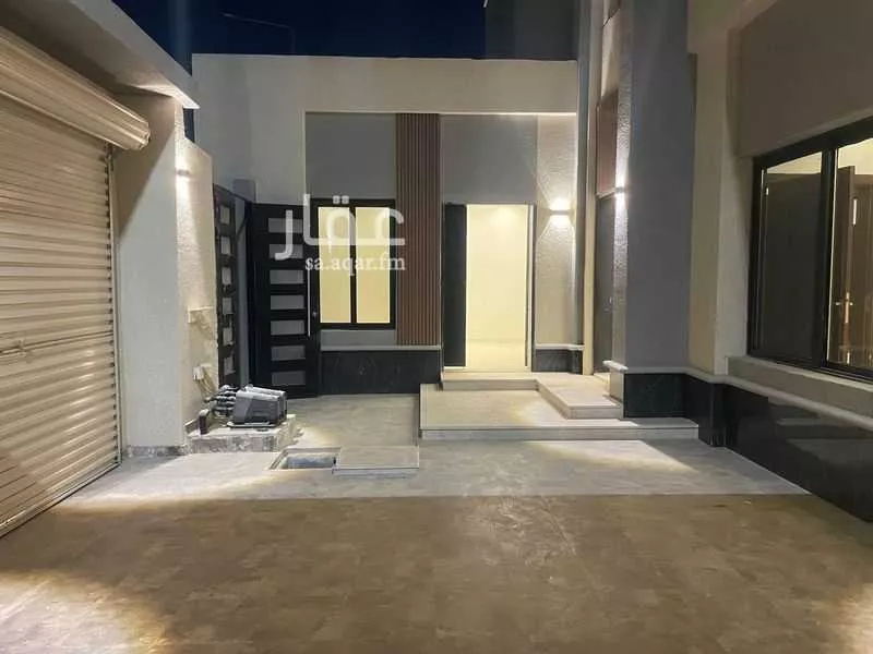 7 bedroom villa in Al Janadriyah 2