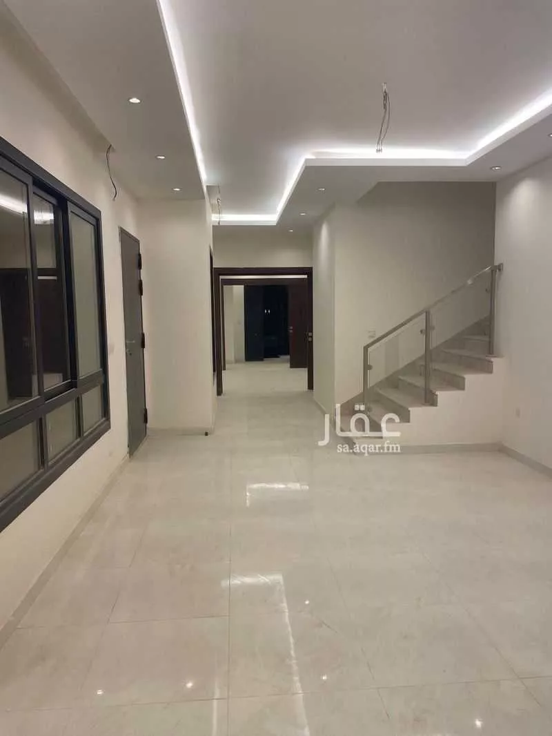 7 bedroom villa in Al Janadriyah 18