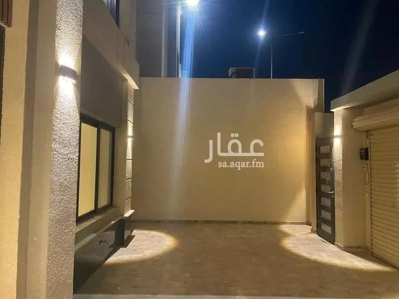 7 bedroom villa in Al Janadriyah 3