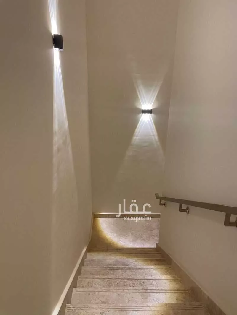 7 bedroom villa in Al Janadriyah 26