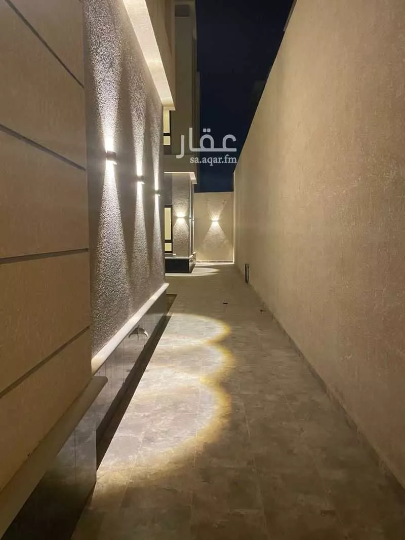 7 bedroom villa in Al Janadriyah 4