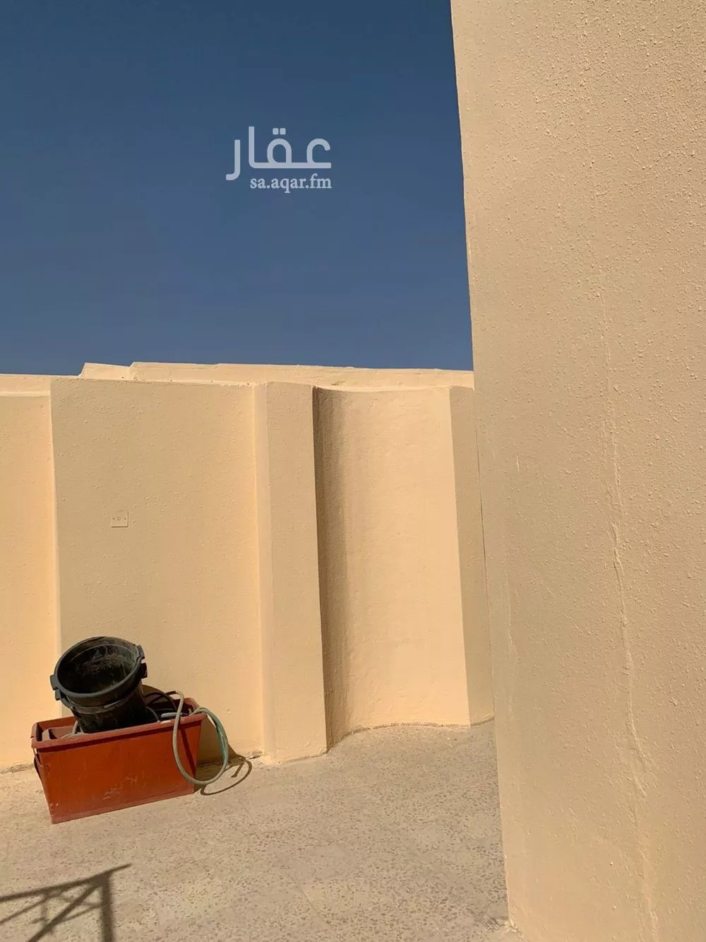 فيلا 4 غرف في الرمال 10
