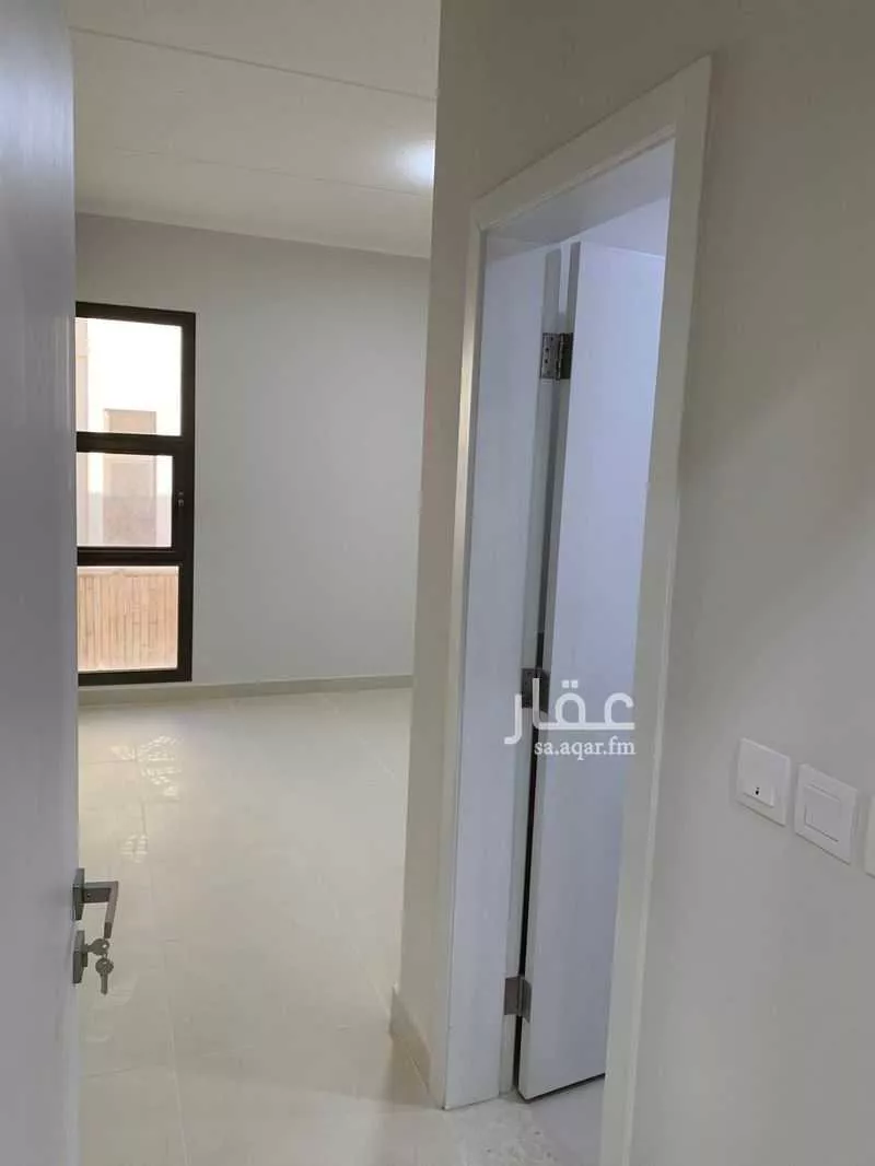 4 bedroom villa in Riyadh 15