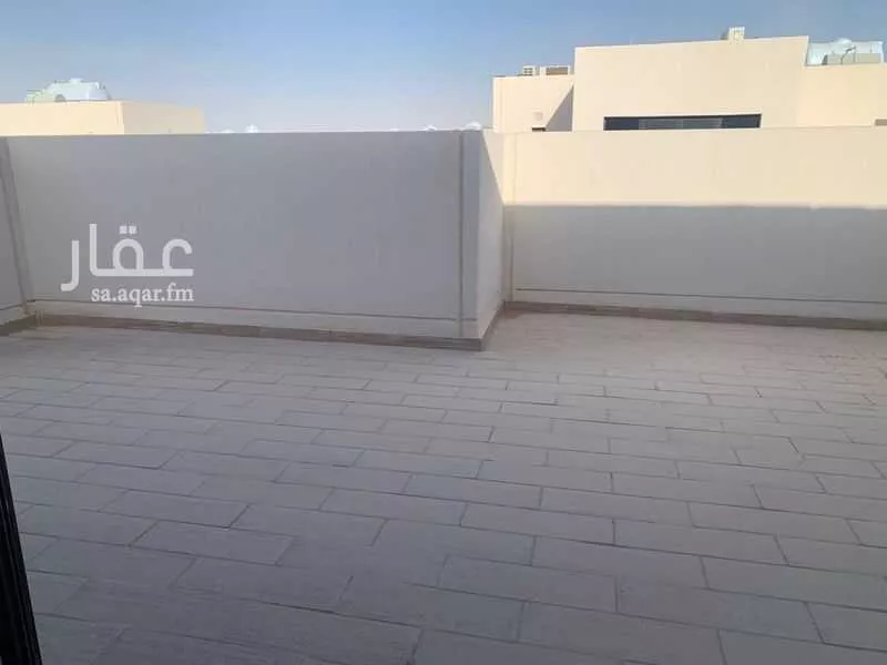 4 bedroom villa in Riyadh 9
