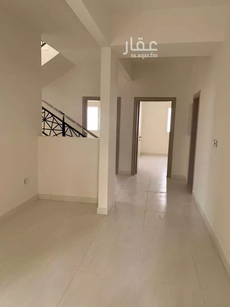 فيلا 5 غرف في العارض 14