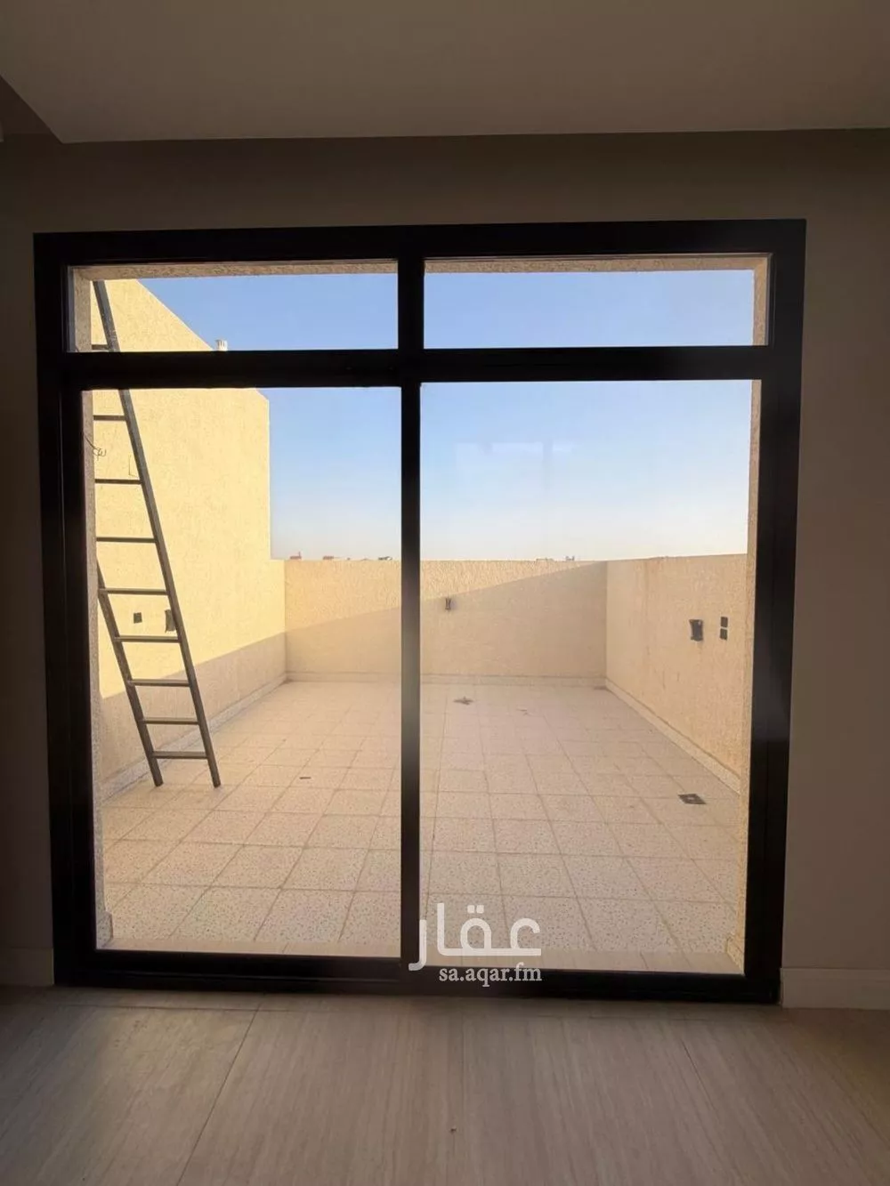 فيلا 5 غرف في العارض 6