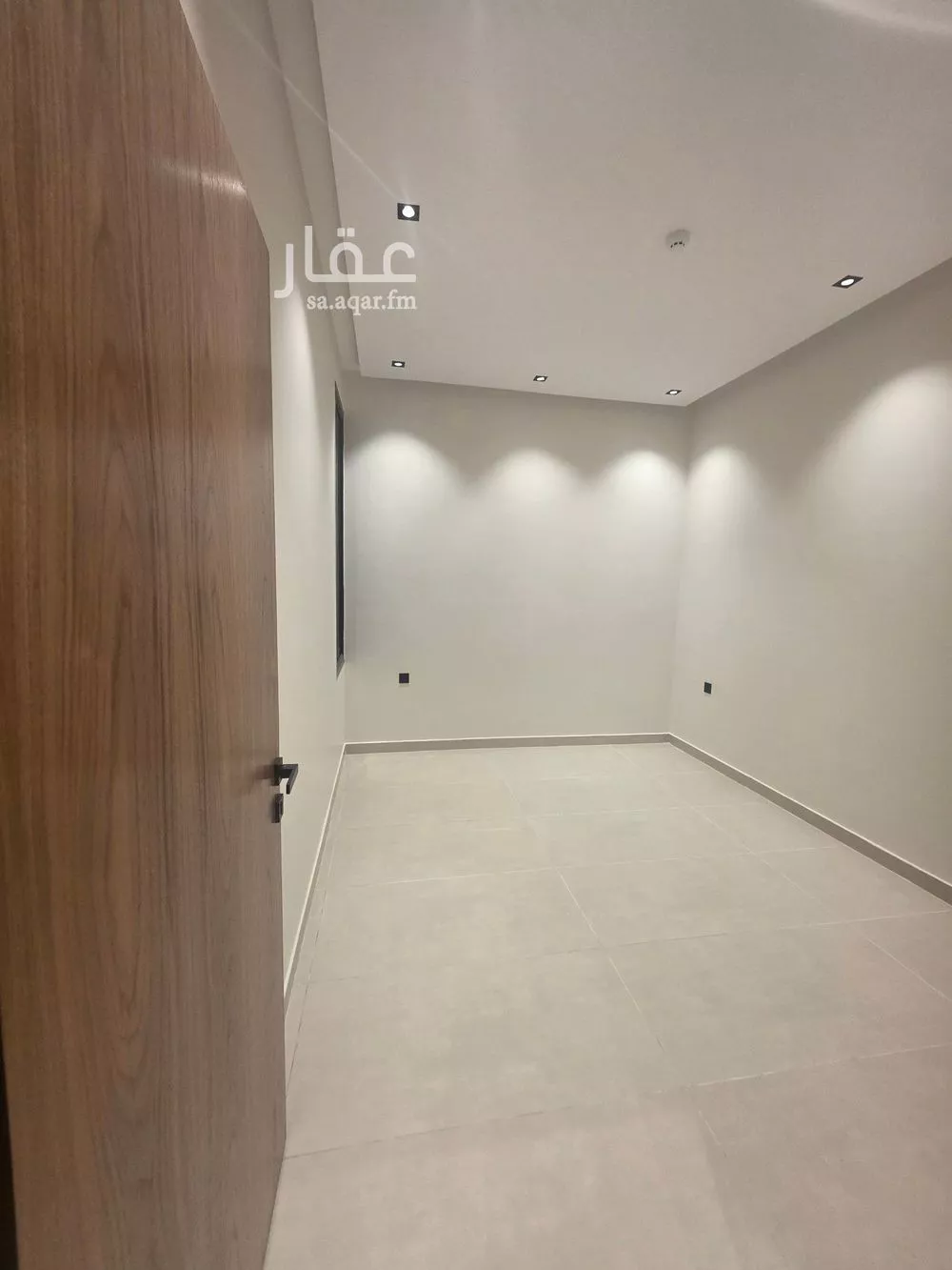 شقة 5 غرف في طويق 9