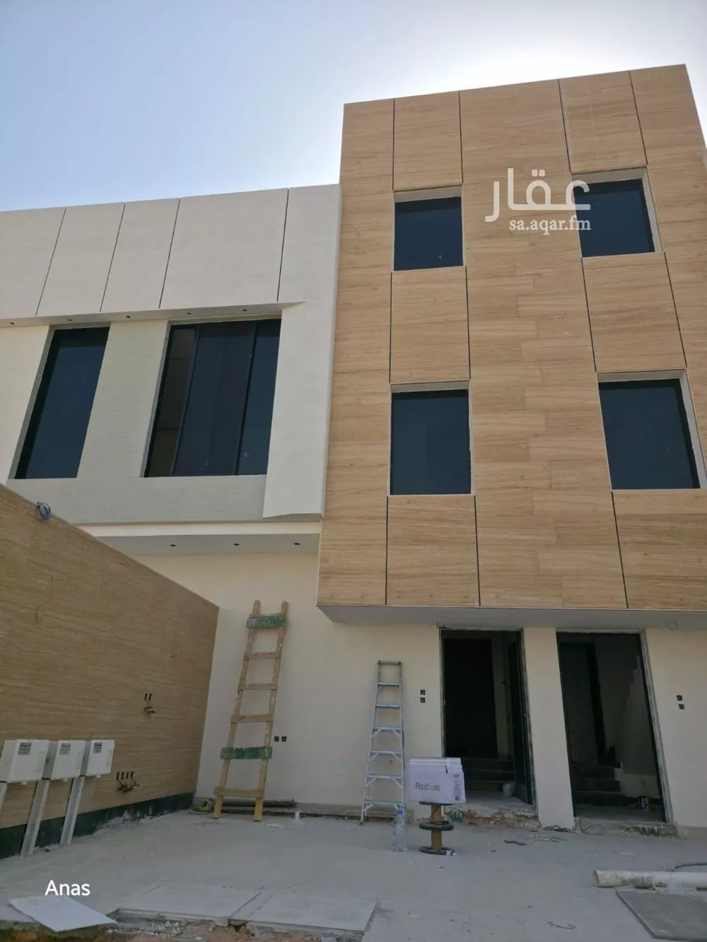 5 bedroom apartment in King Faisal 3