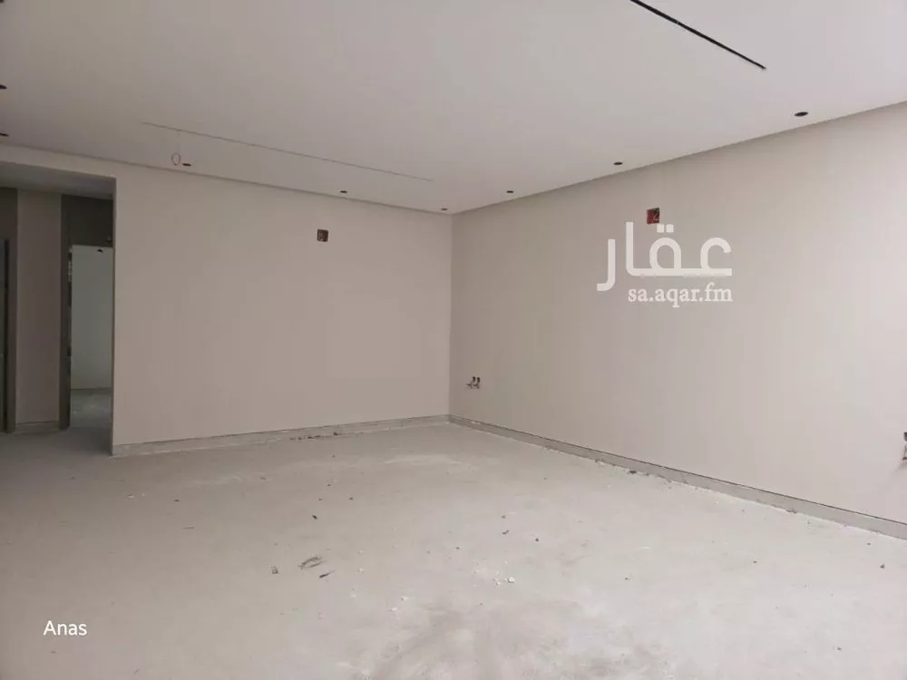 5 bedroom apartment in King Faisal 9