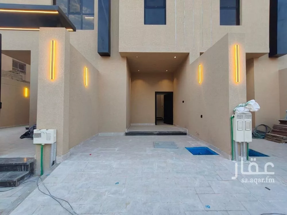 4 bedroom apartment in As Suwaidi 3
