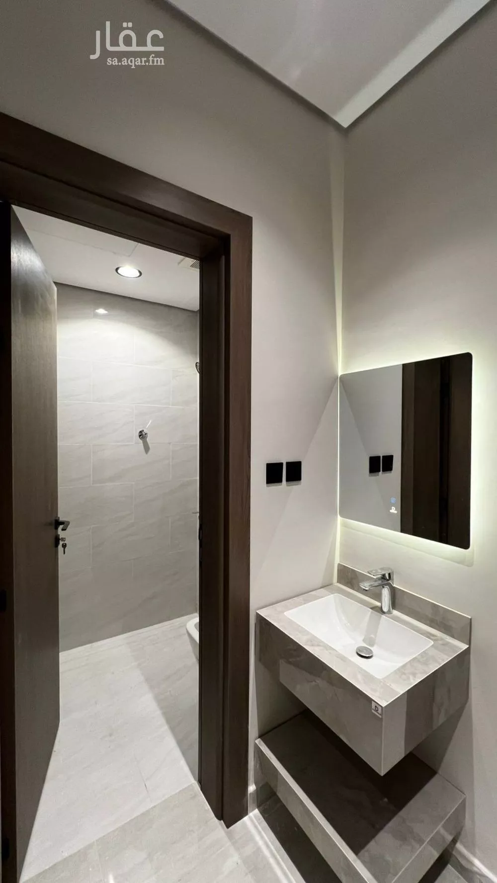 3 bedroom apartment in Dhahrat Namar 5