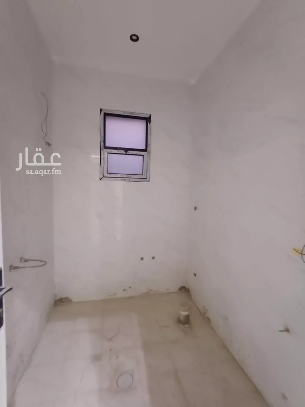 4 bedroom apartment in Al Rimal 8