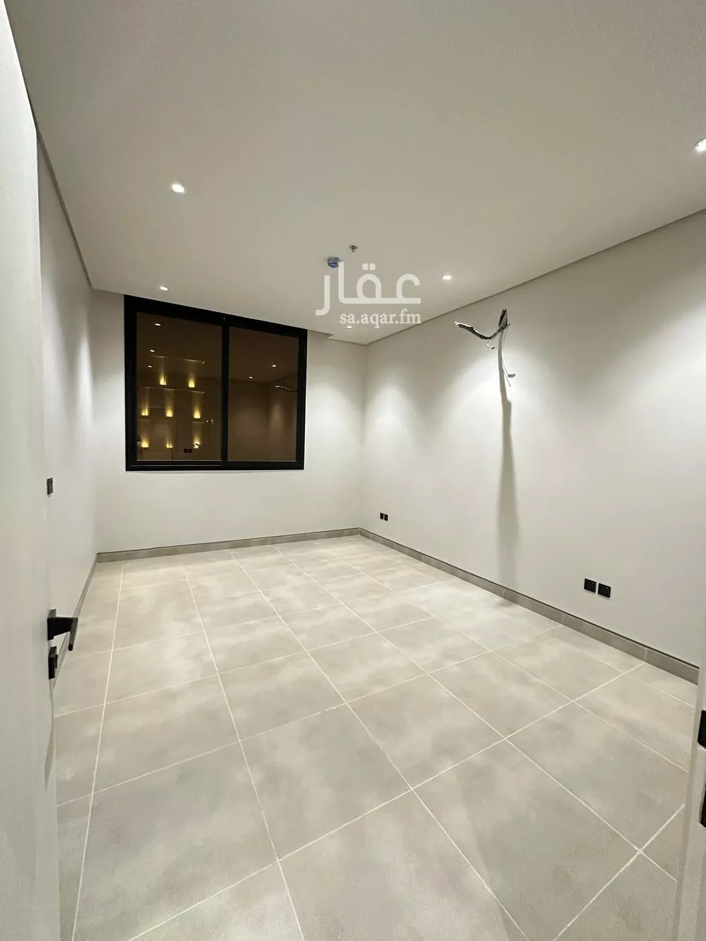 شقة 3 غرف في العارض 11