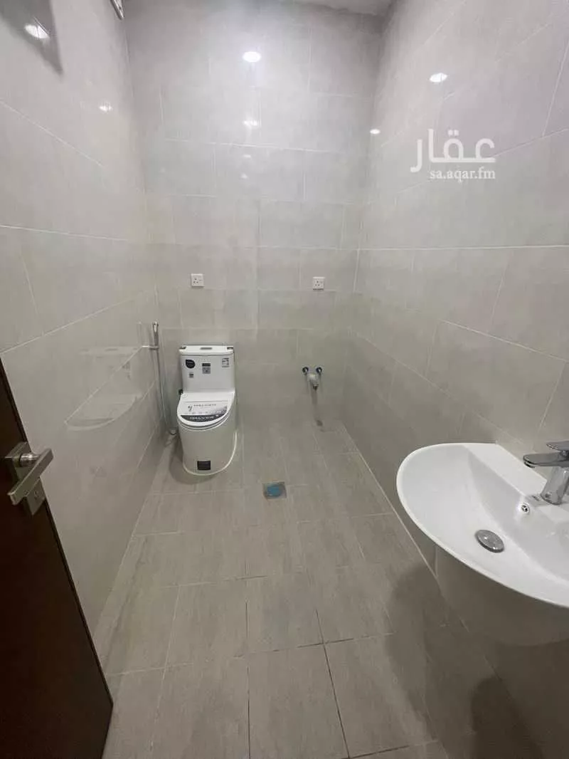 3 bedroom villa in Al Janadriyah 15