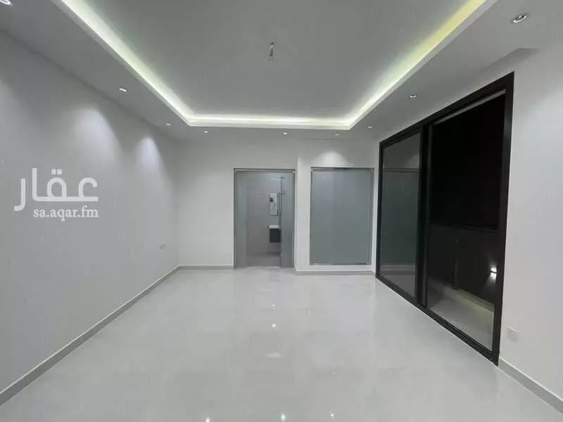 3 bedroom villa in Al Janadriyah 19
