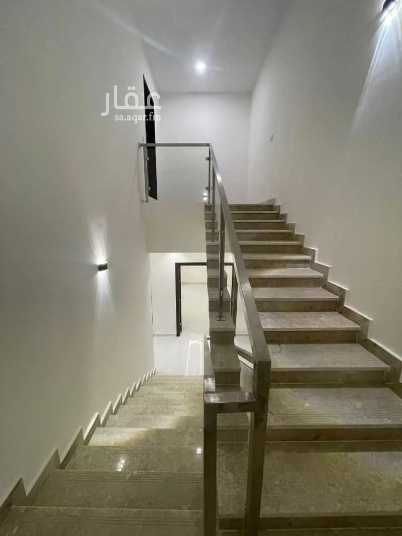 3 bedroom villa in Al Janadriyah 26