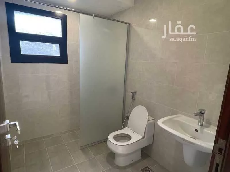 فيلا 5 غرف في الجنادرية 25