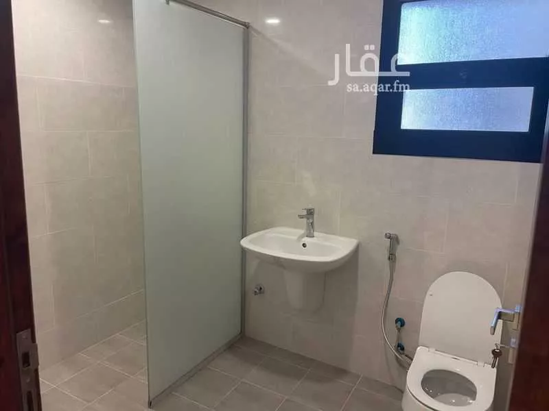 فيلا 5 غرف في الجنادرية 26
