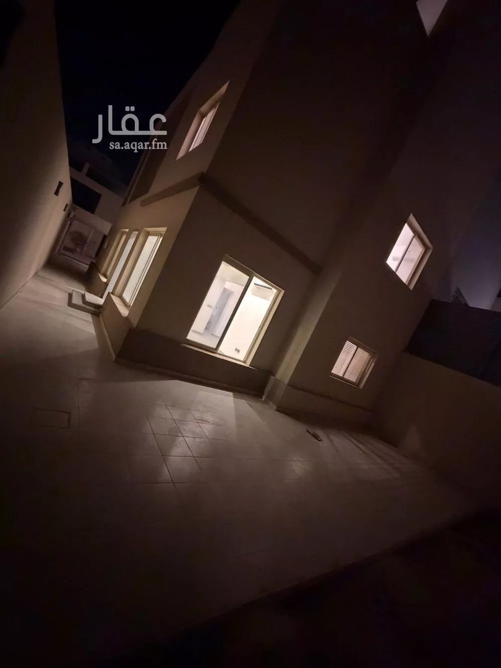 5 bedroom villa in Al Narjis 4