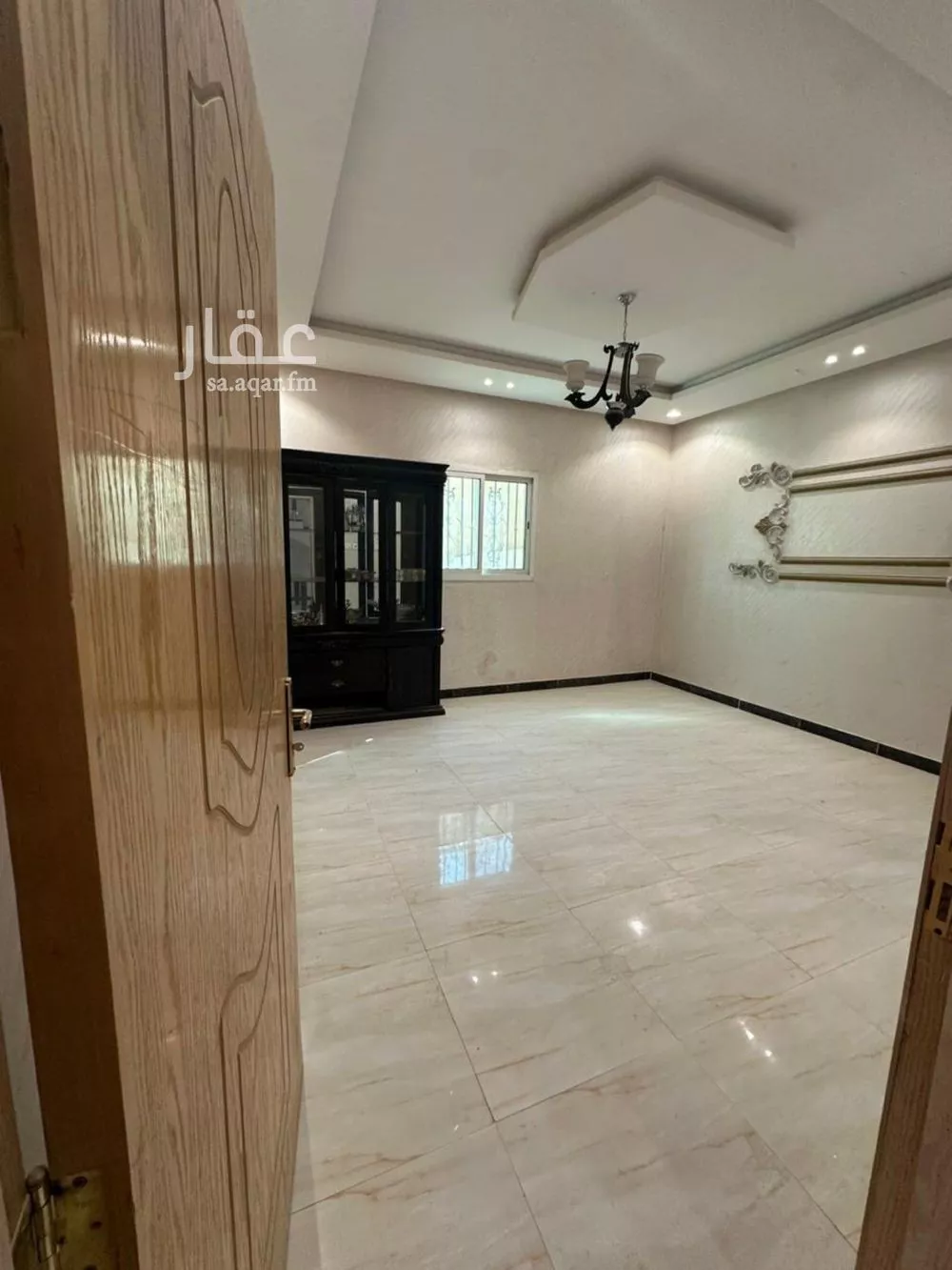 8 bedroom villa in Al Rimal 4