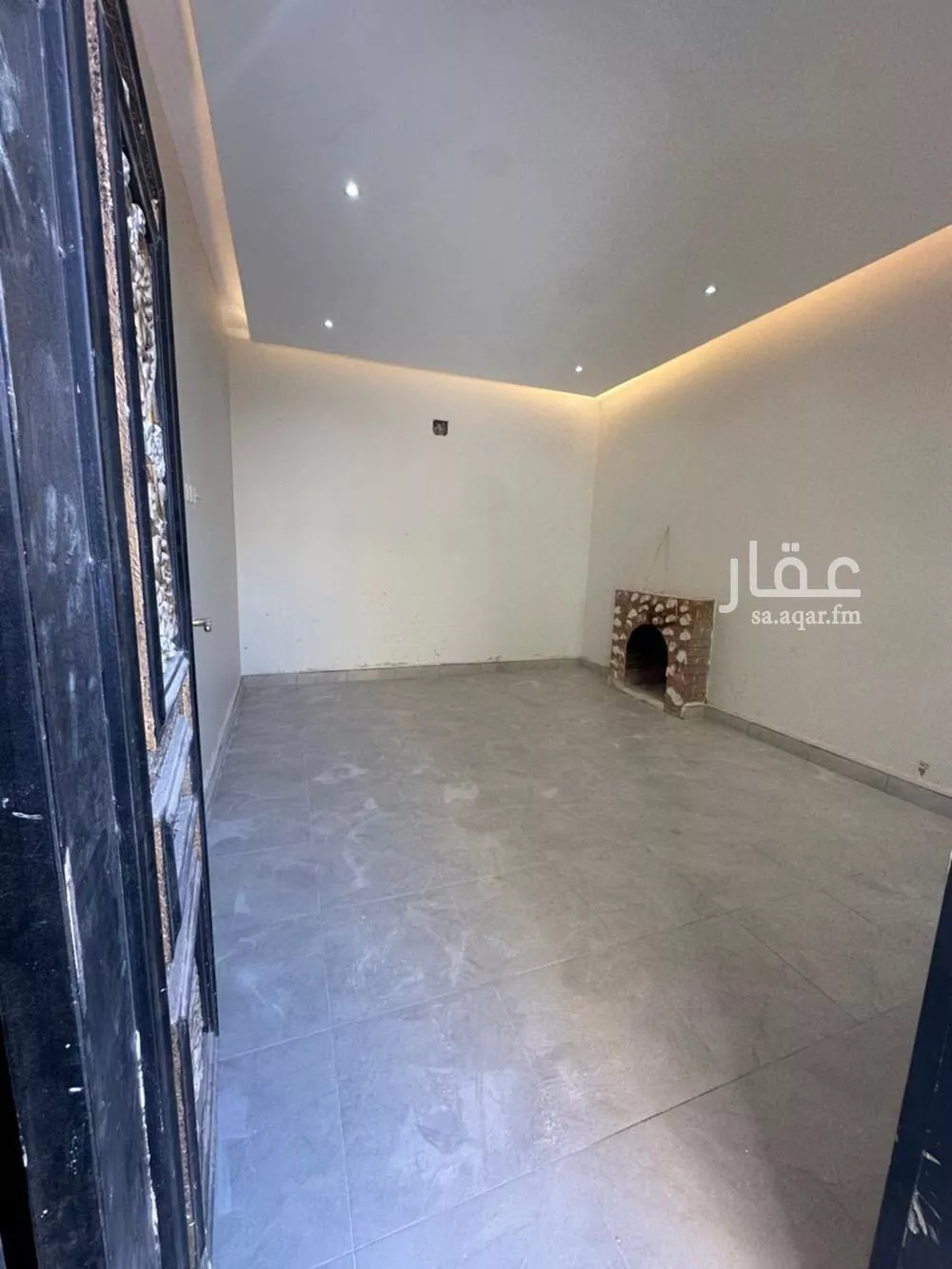 8 bedroom villa in Al Rimal 6