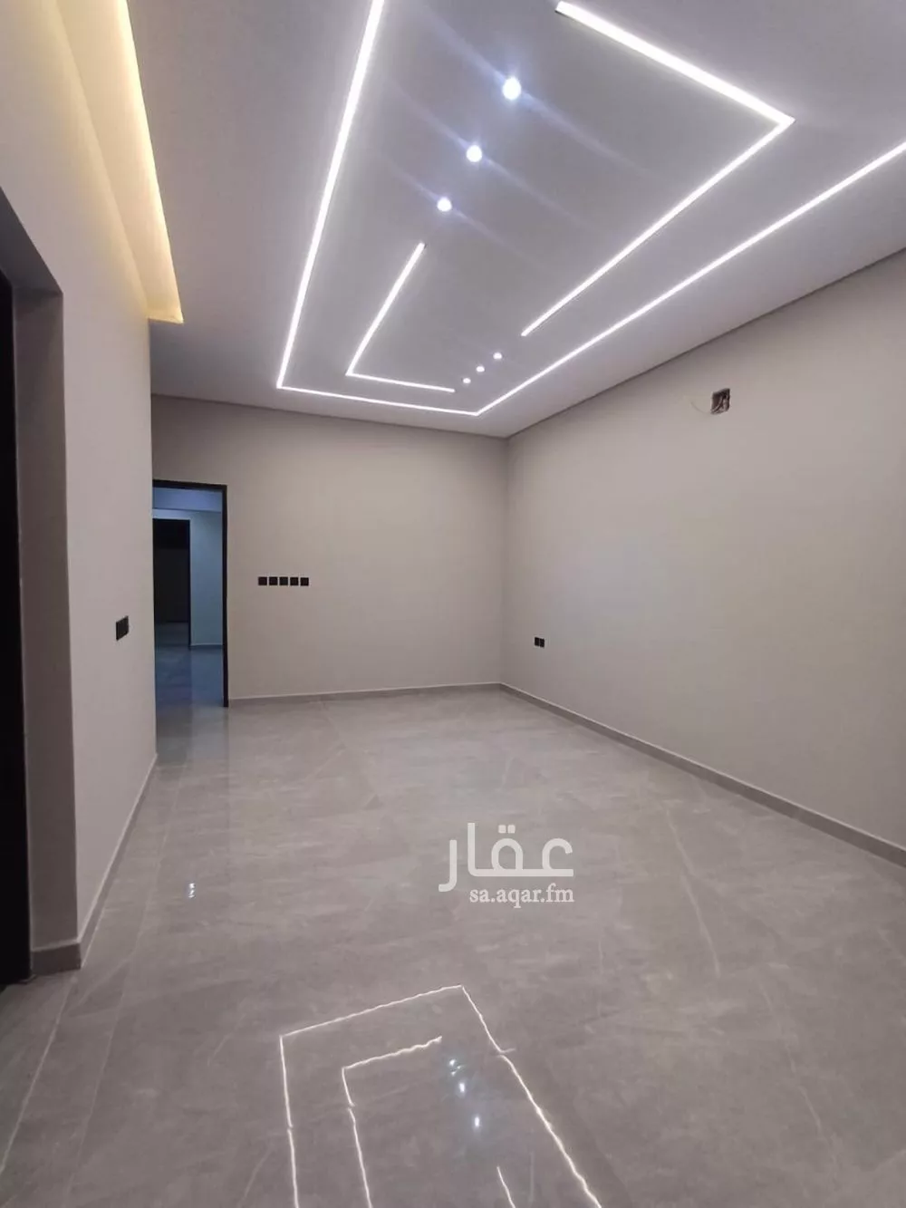 3 bedroom apartment in Al Janadriyah 8