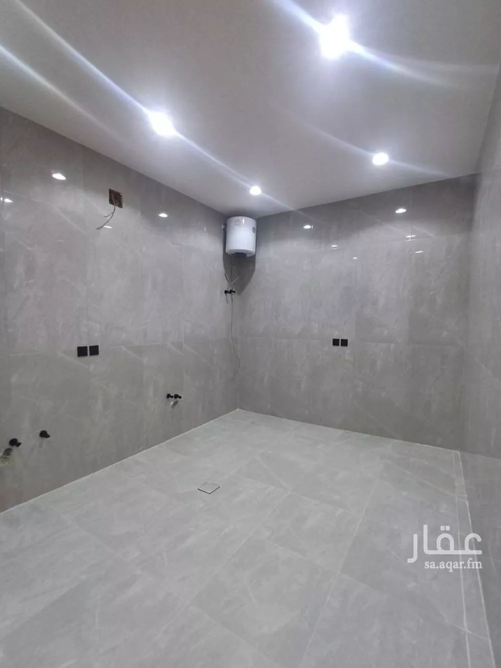 3 bedroom apartment in Al Janadriyah 9