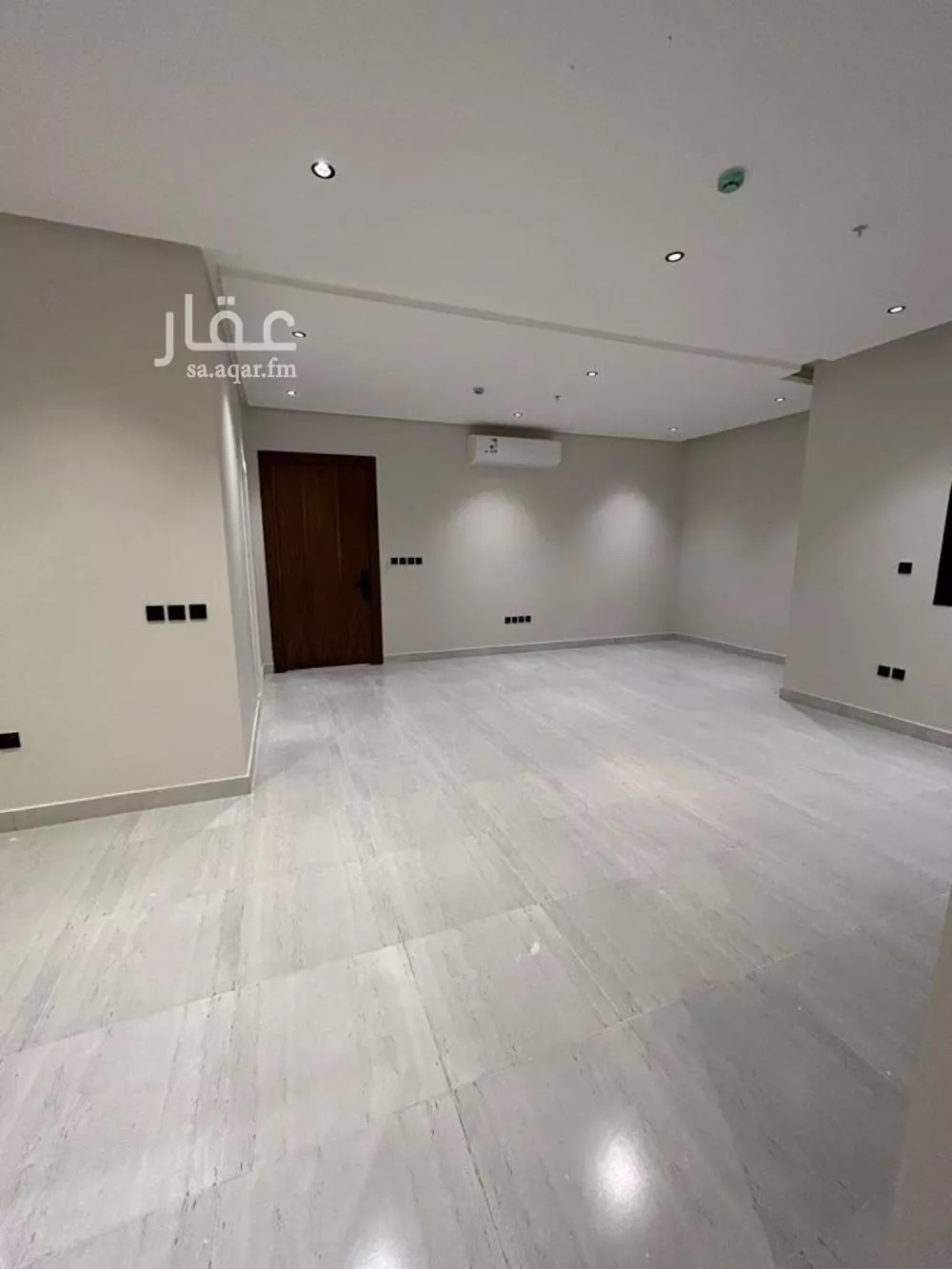 6 bedroom apartment in Al Narjis 14
