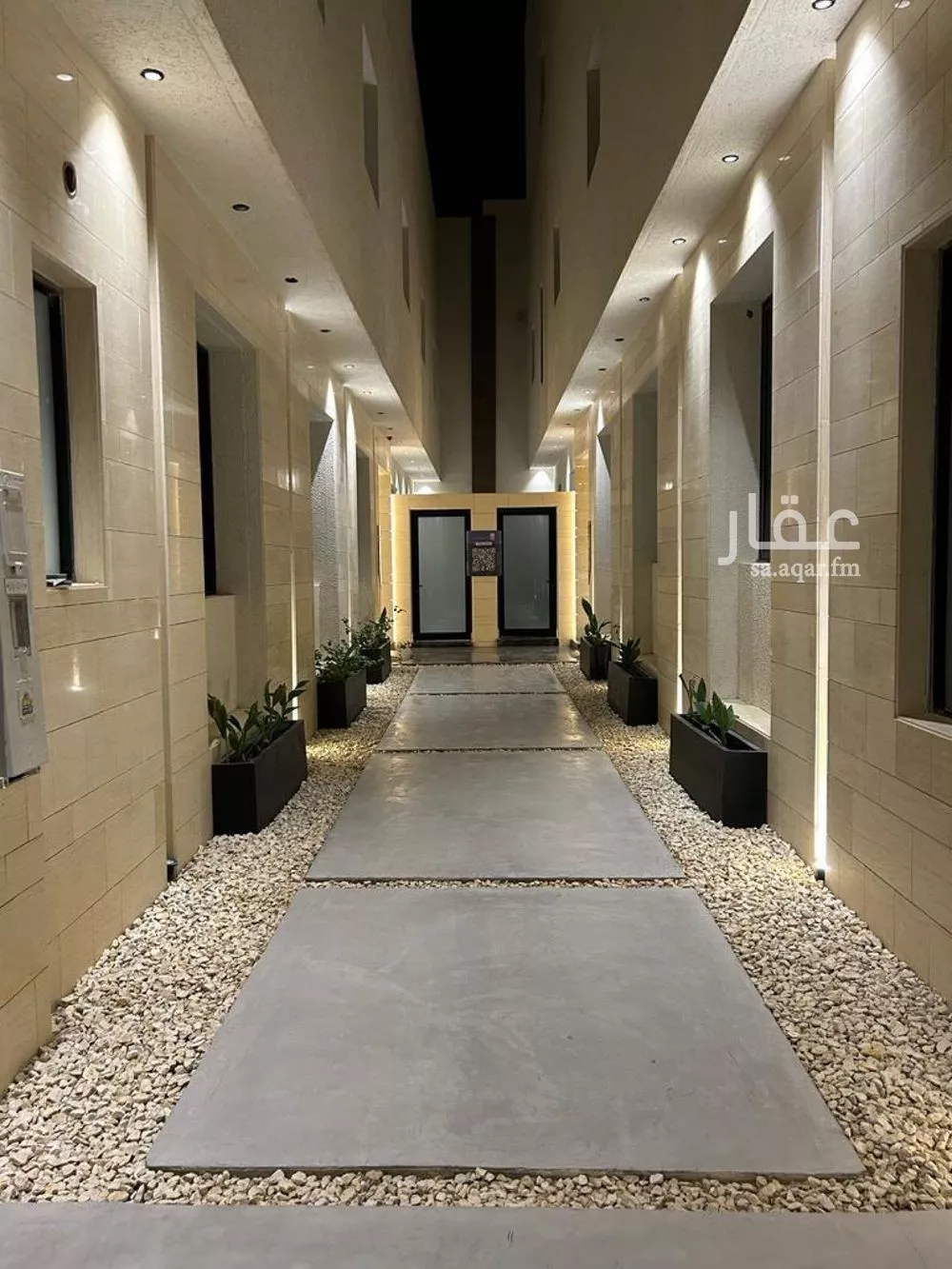 6 bedroom apartment in Al Narjis 7