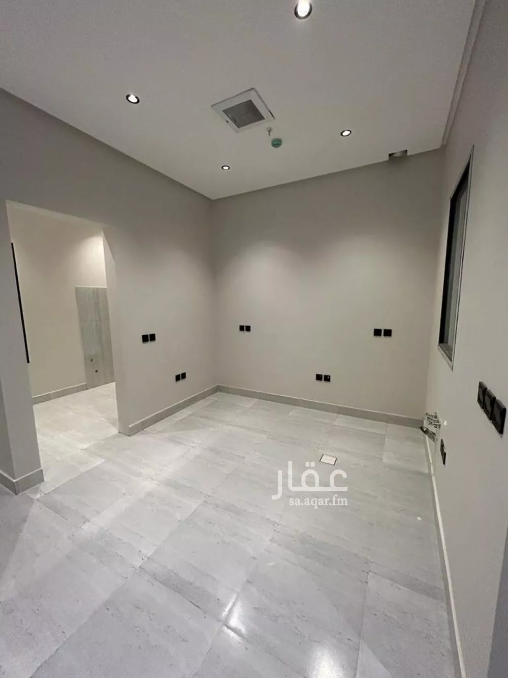 6 bedroom apartment in Al Narjis 10