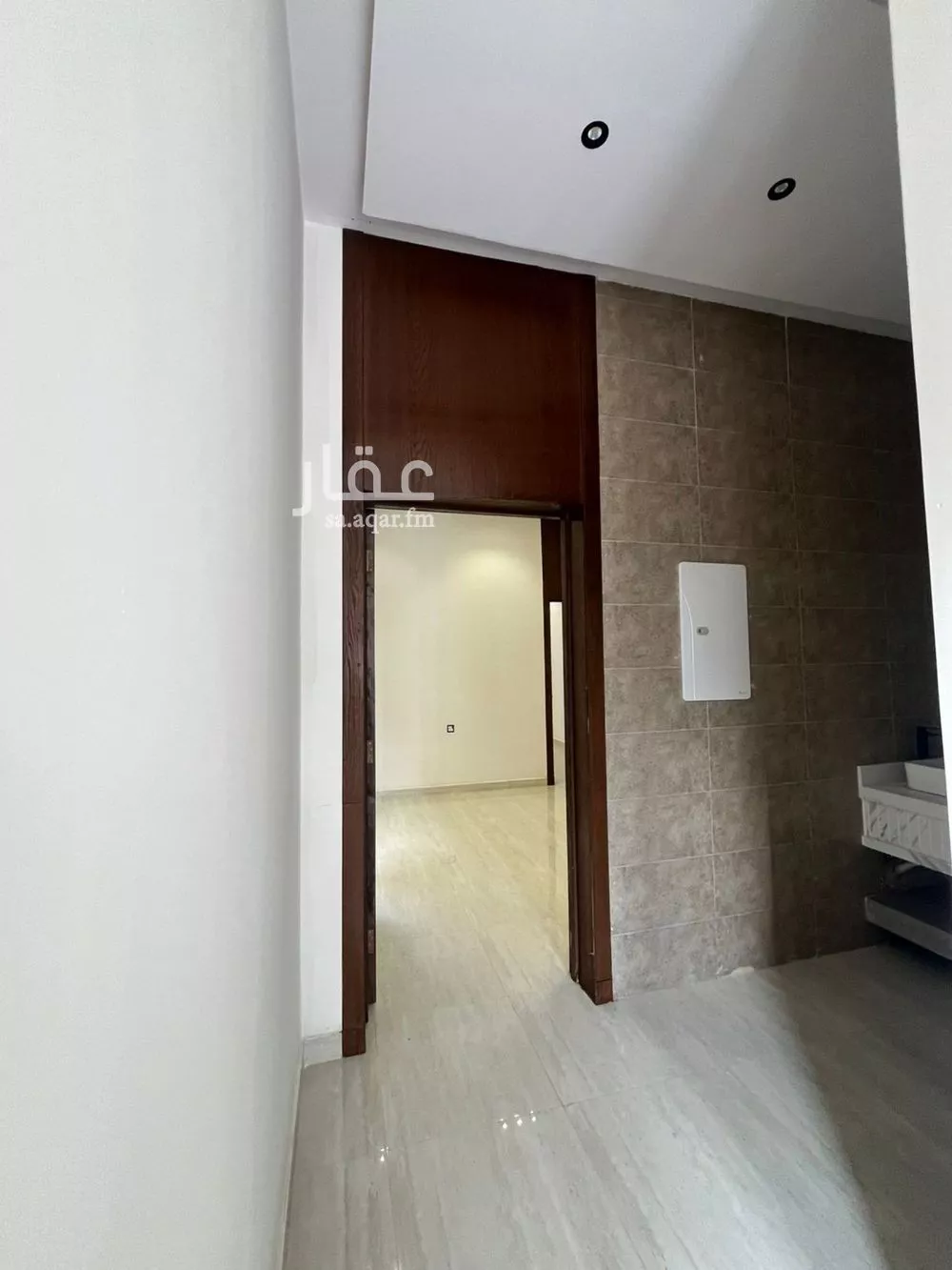 3 bedroom apartment in Al Hazm 2