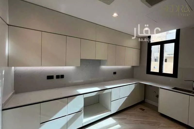 فيلا 4 غرف في سدرة 3