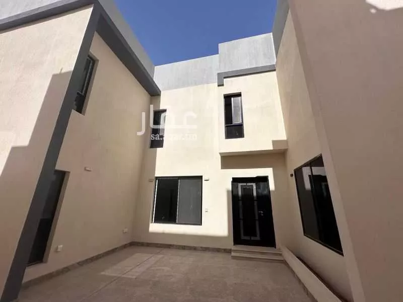فيلا 5 غرف في الجنادرية 6