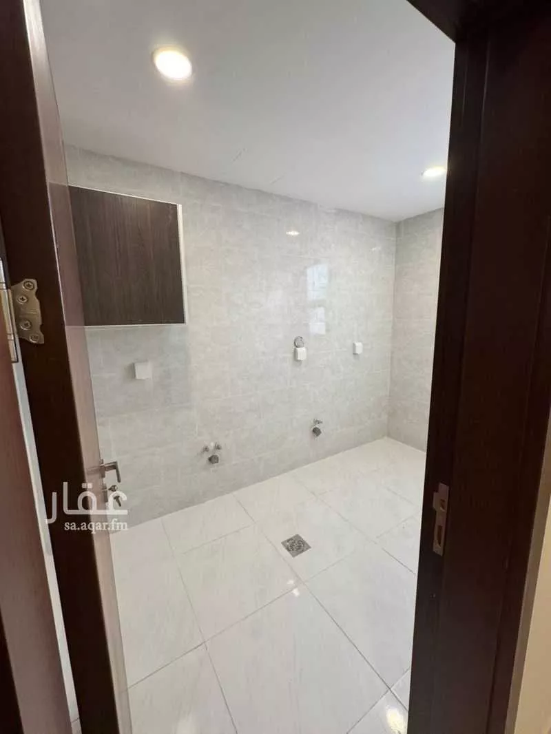 فيلا 4 غرف في الجنادرية 20