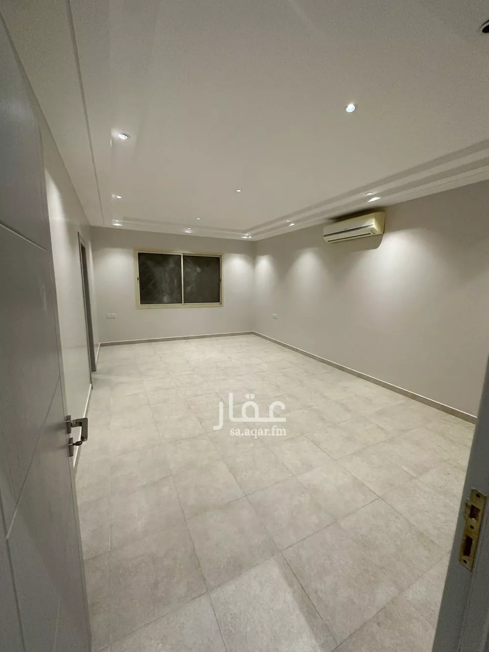 9 bedroom villa in Al Yasmin 5
