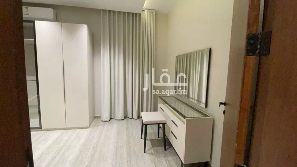 فيلا 6 غرف في الرمال 7