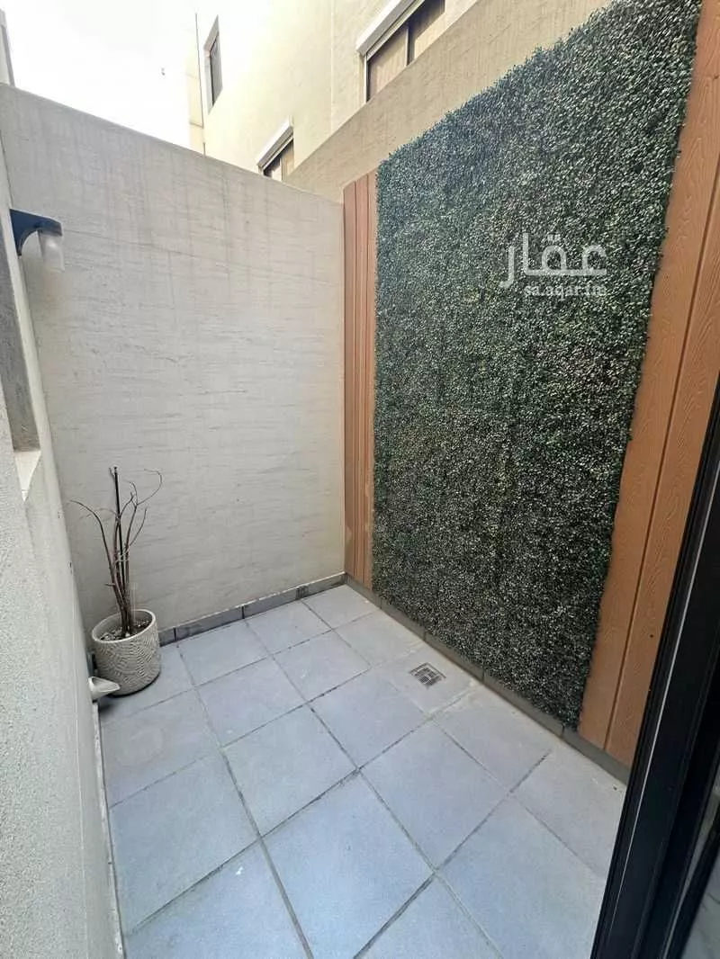 4 bedroom villa in Al Aridh 6