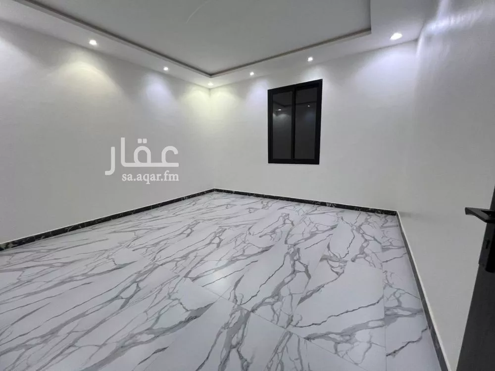 3 bedroom villa in Dhahrat Laban 5