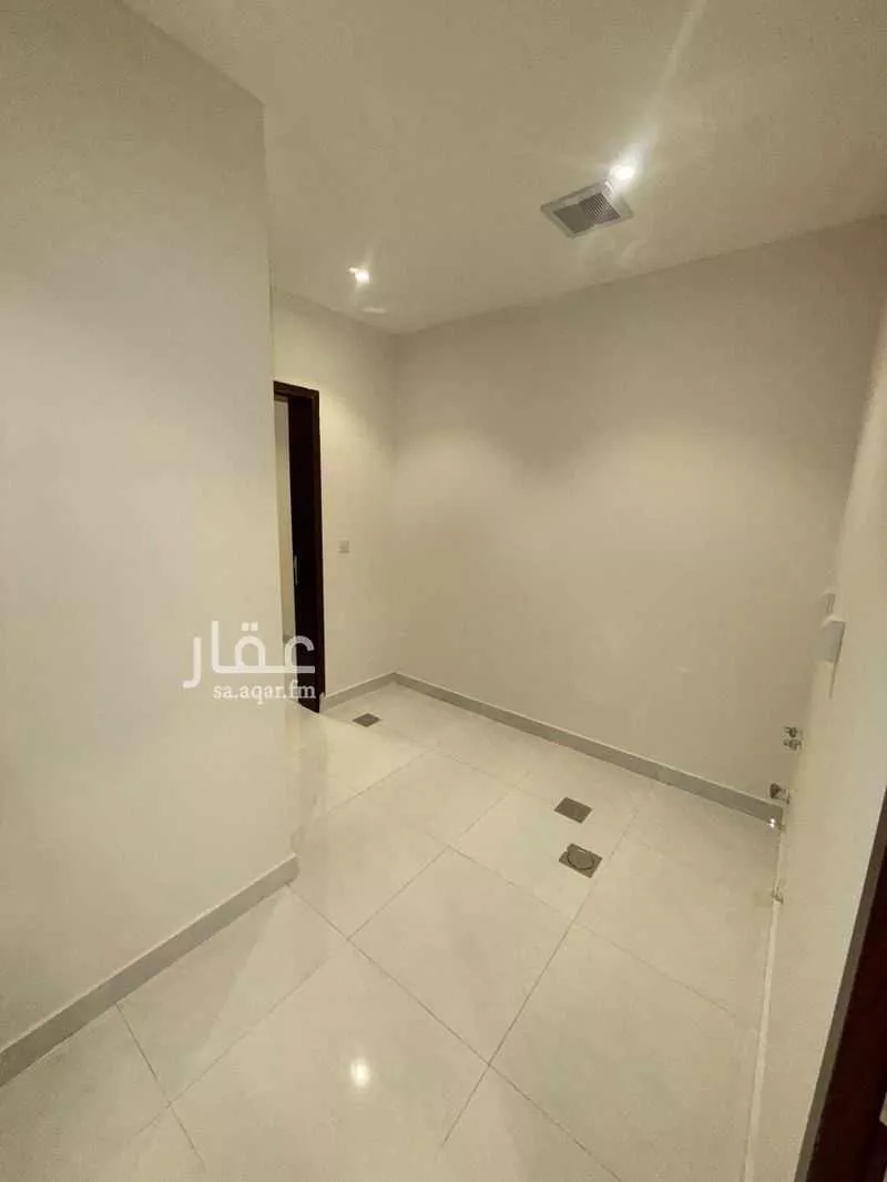فيلا 3 غرف في الجنادرية 18