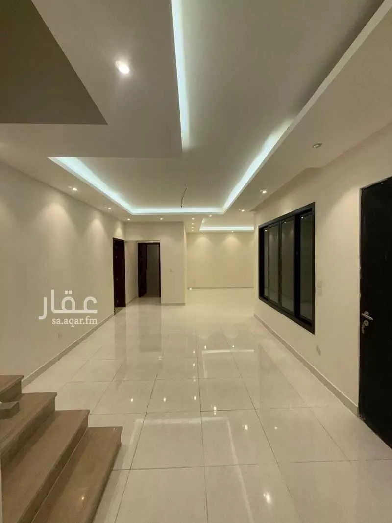 فيلا 3 غرف في الجنادرية 9
