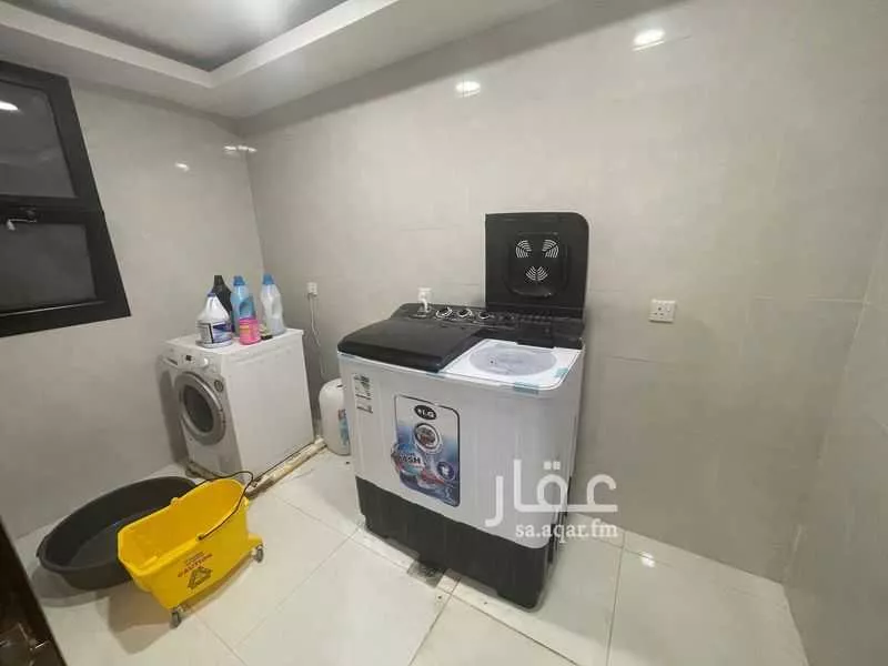 فيلا 4 غرف في الجنادرية 25