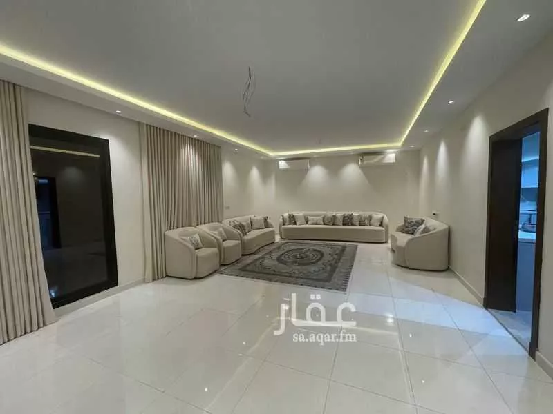 فيلا 4 غرف في الجنادرية 8