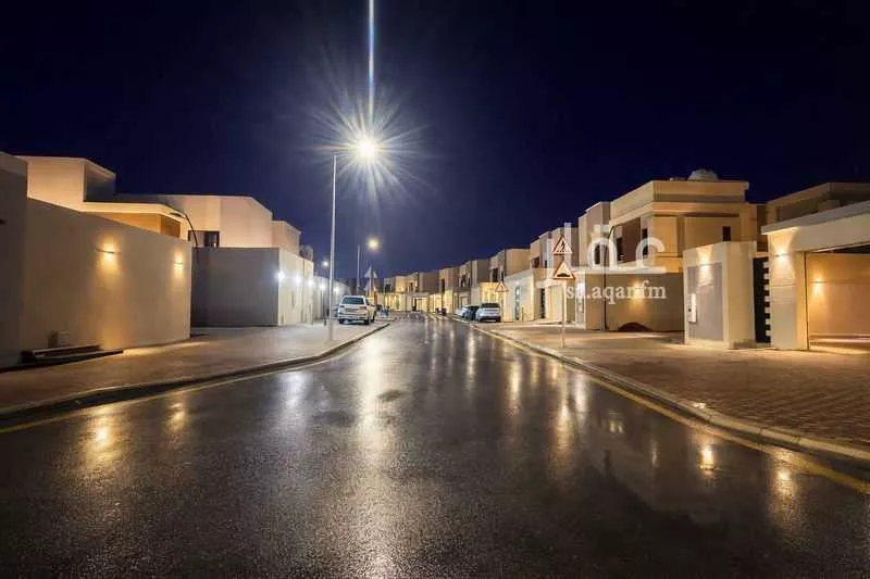 فيلا 7 غرف في الجنادرية 2