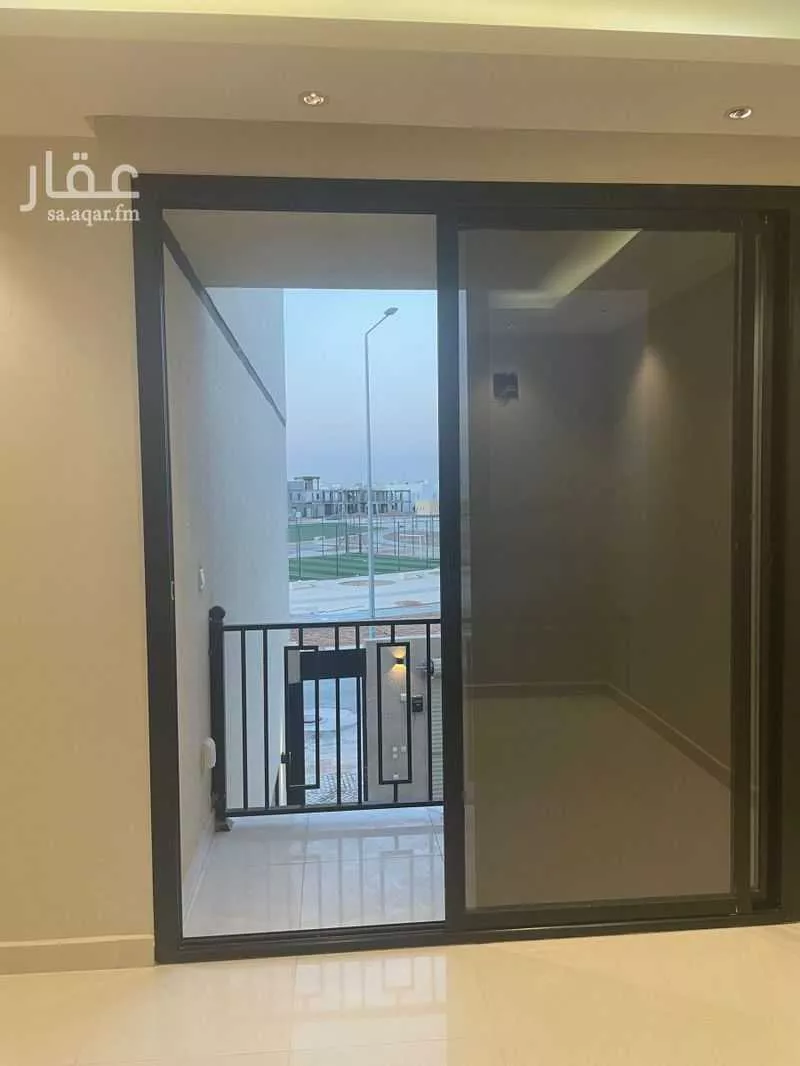 فيلا 5 غرف في الجنادرية 18
