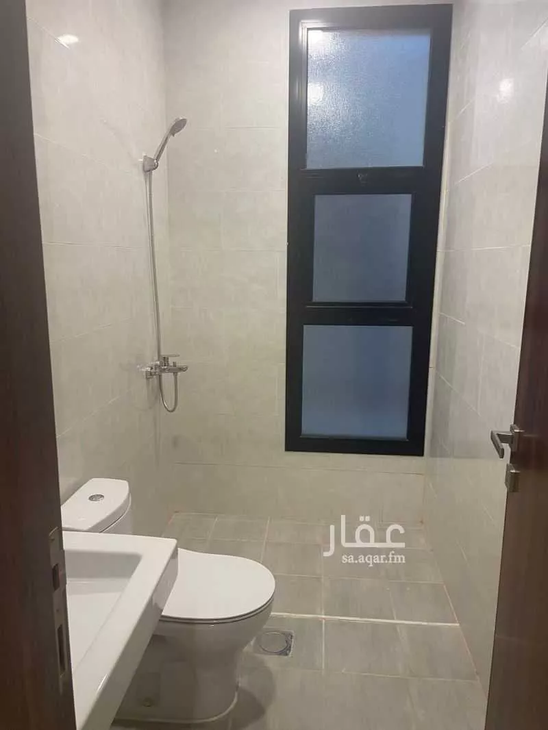 فيلا 5 غرف في الجنادرية 22