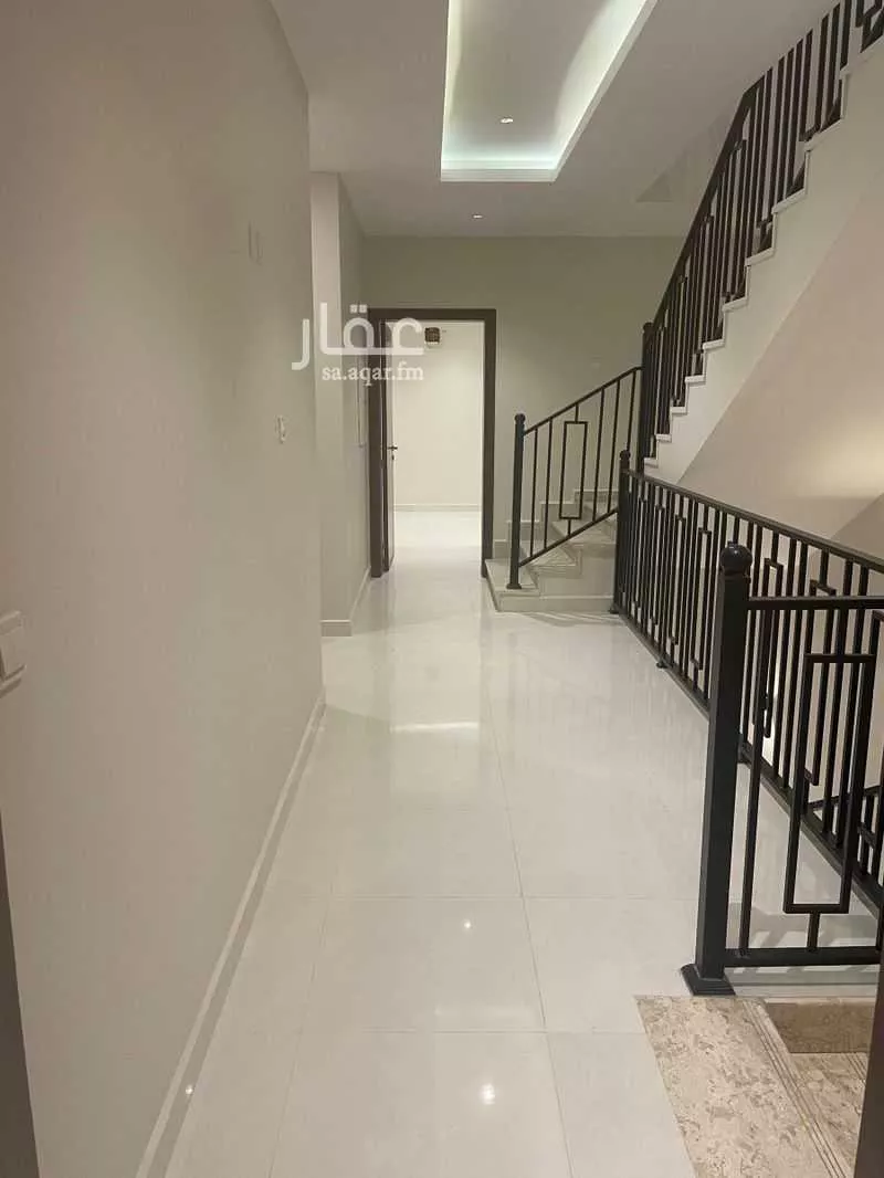 فيلا 5 غرف في الجنادرية 25