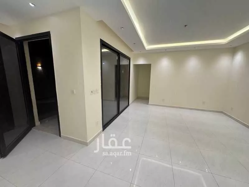 3 bedroom villa in Al Janadriyah 5