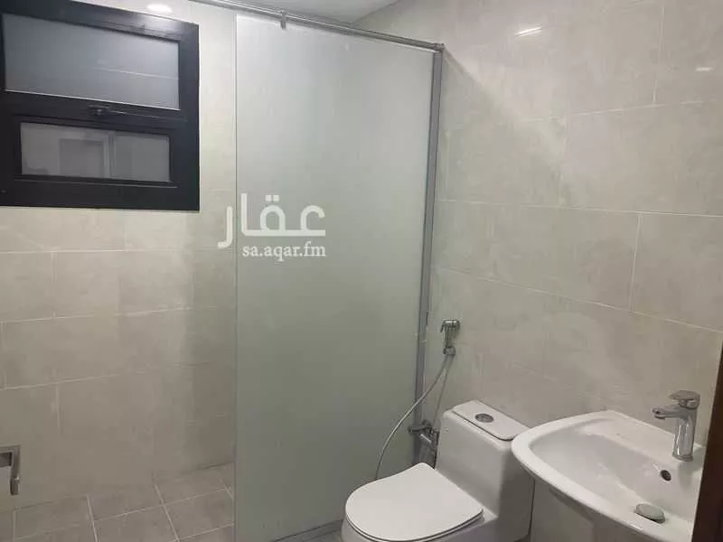 5 bedroom villa in Al Janadriyah 22